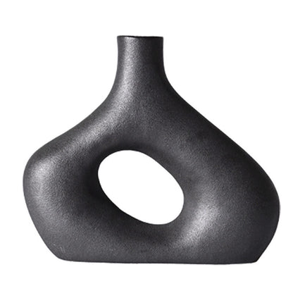 Sculptural Black Ceramic Vase – Modern Statement Home Decor